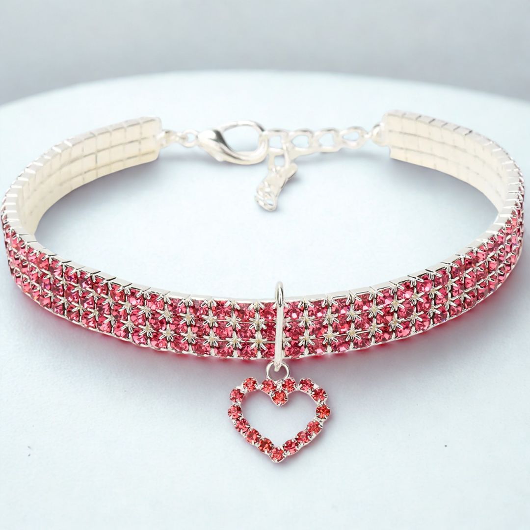 collier-chat-rose