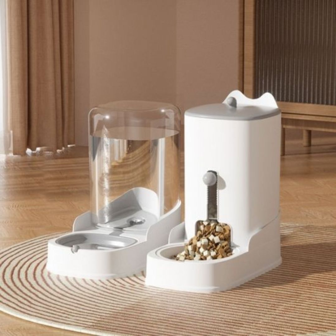 distributeur-de-croquettes-pour-chat-gris-duo