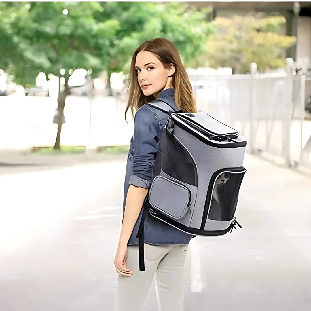 sac-de-transport-pour-chat-femme