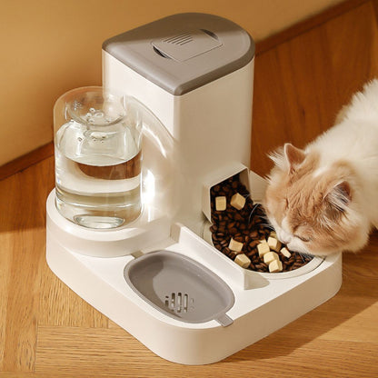 distributeur-de-croquettes-pour-chat-eau