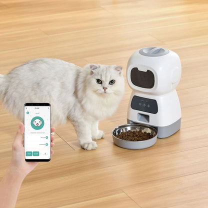 distributeur-de-croquettes-pour-chat-wifi